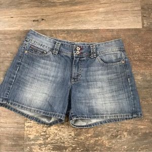 Tommy Hilfiger jean shorts
